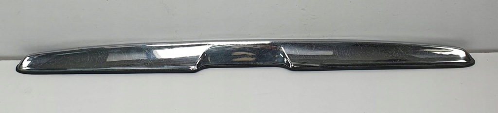 Купити Молдинг декоративна кришки задній хром mercedes w115 w114