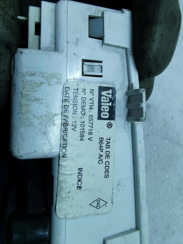 фото №3, Панель обдув renault megane i 95-02 657718v eu