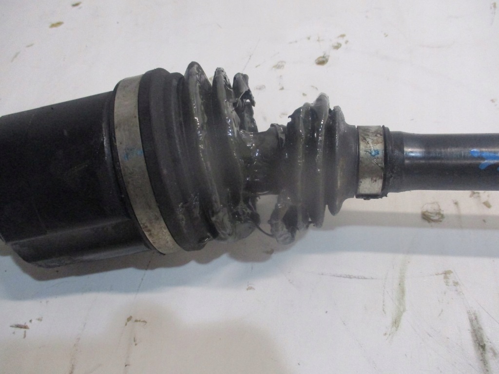 фото №4, Привідний вал hyundai tucson ii 1,6d ліва