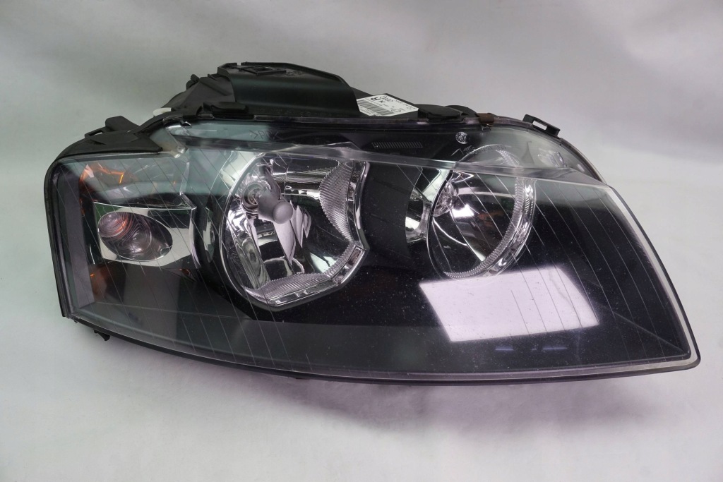 фото №1, Лампа передняя правая audi a3 s3 8p 8p0941004k