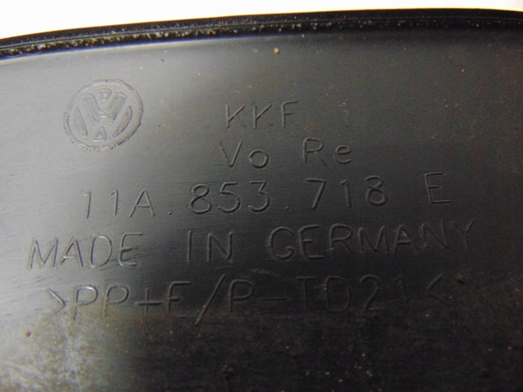 фото №15, Молдинг накладка крыла правый перед vw id4 11a853718e