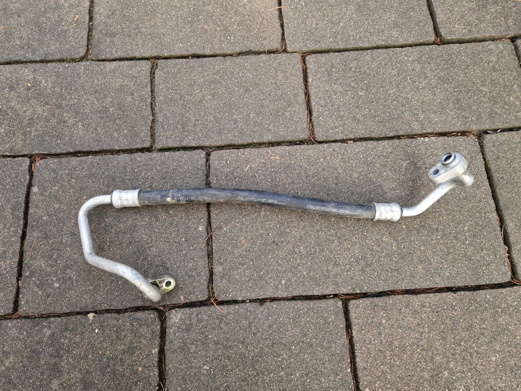 Купити Citroen peugeot шланг кондиціонера