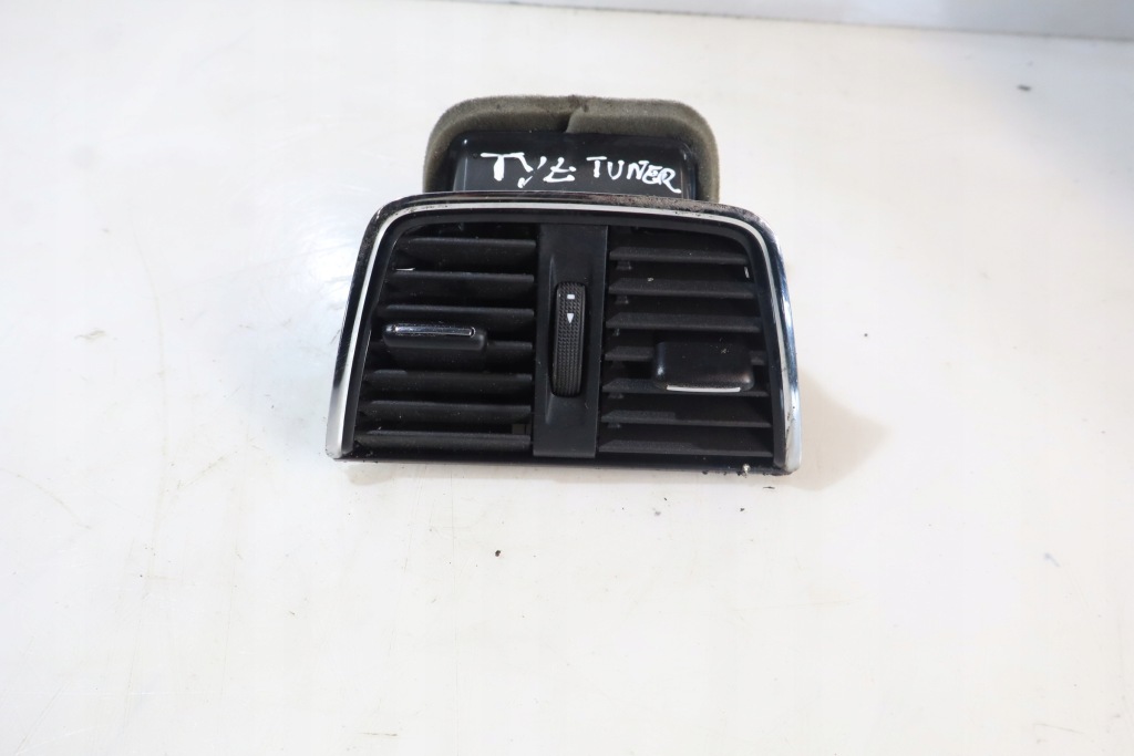 фото №1, Решётка обдув туннель среднего octavia iii lift