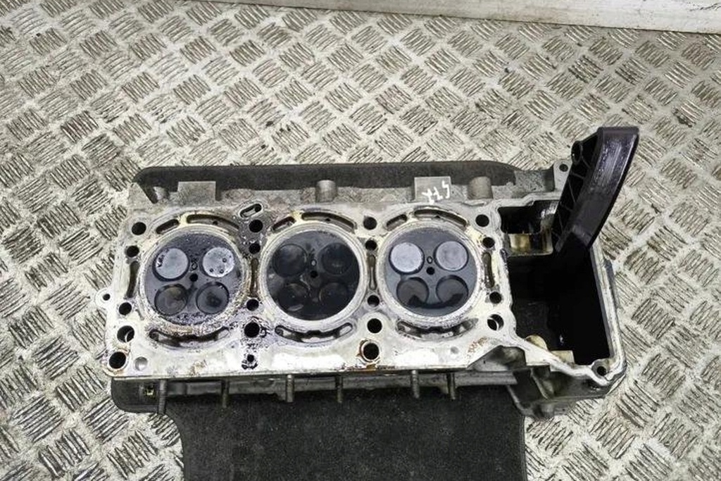 фото №11, Головка двигателя chrysler 300 c touring lx a6420106720 3.0l дизель 160kw