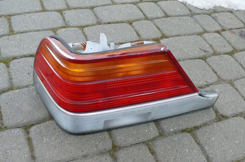 фото №1, Лампа лівий задня mercedes s-klasa w140 lift 94-96r. 199271l