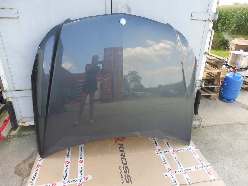 фото №1, Mercedes w204 lift капот передняя крышка двигателя передняя 755