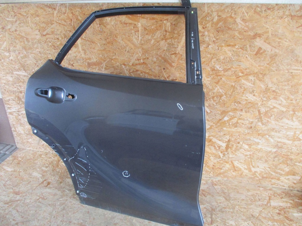 Дверь задняя задняя правое  lexus rx v 22- Доставка