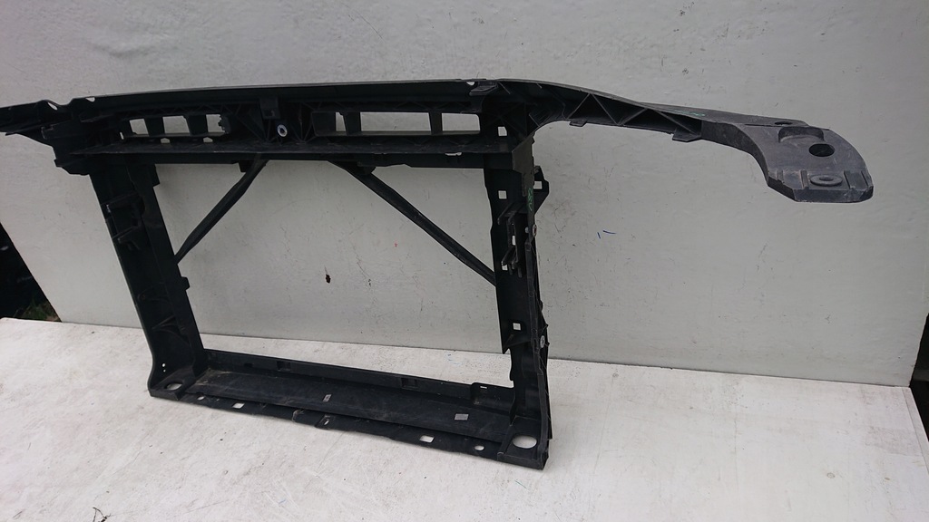 фото №9, Skoda octavia 3 iii 5e pas передний усилитель