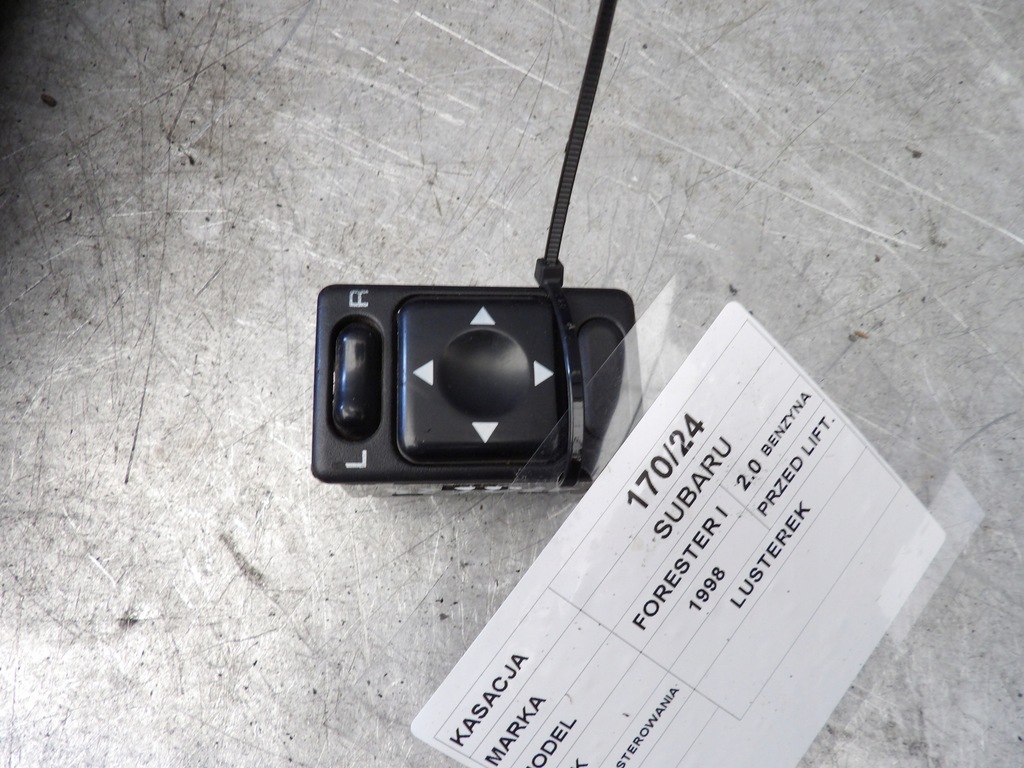 фото №1, Subaru forester i панель керування дзеркал