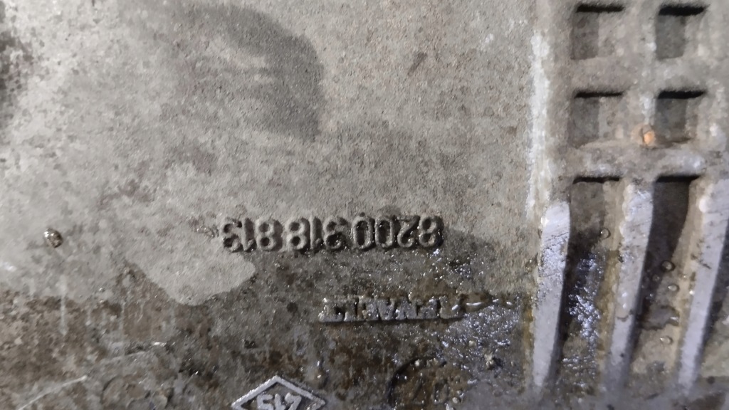 Купить Поддон масляная renault megane scenic 2 1.5 dci 8200238932