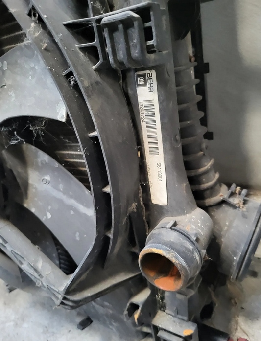 Радиатор вентиляторы комплект opel insignia a 2,0cdti автоматическая коробка передач в Украине