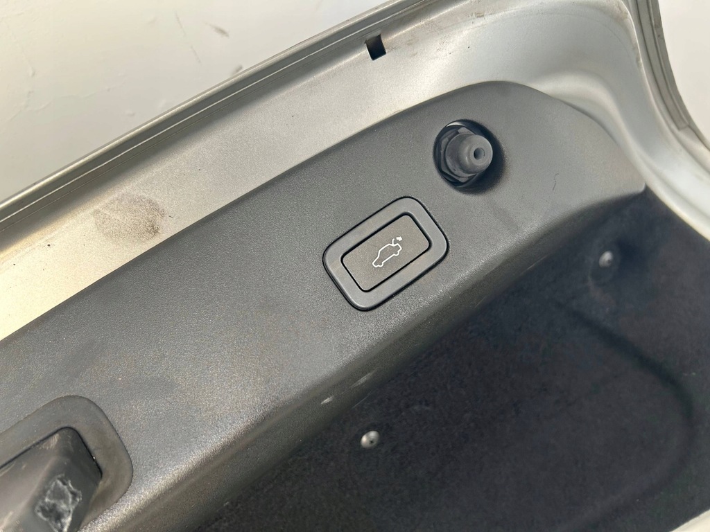 фото №9, Крышка багажника багажника комплектная кнопка закрытия jaguar xj x351 men