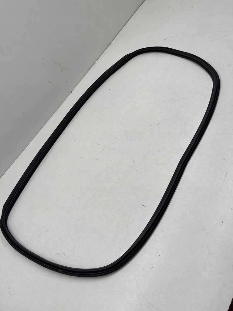 фото №10, Audi a6 c7 sedan прокладка кришки кришки багажника