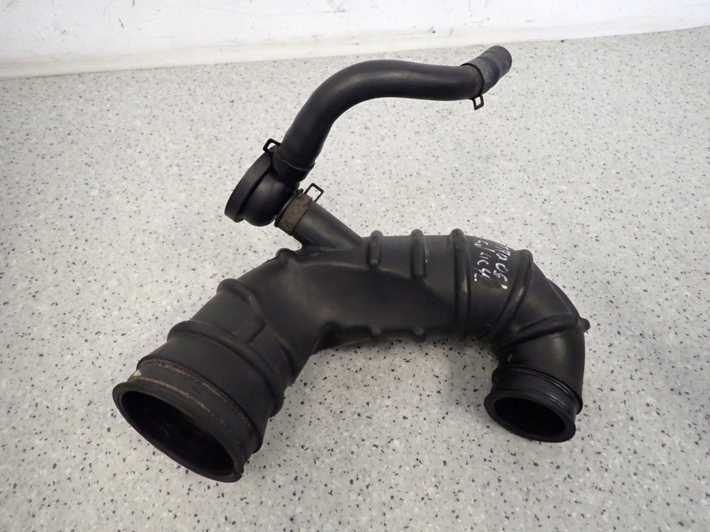 фото №1, Hyundai matrix 06- 1.5 crdi d4fa труба шланг воздуха