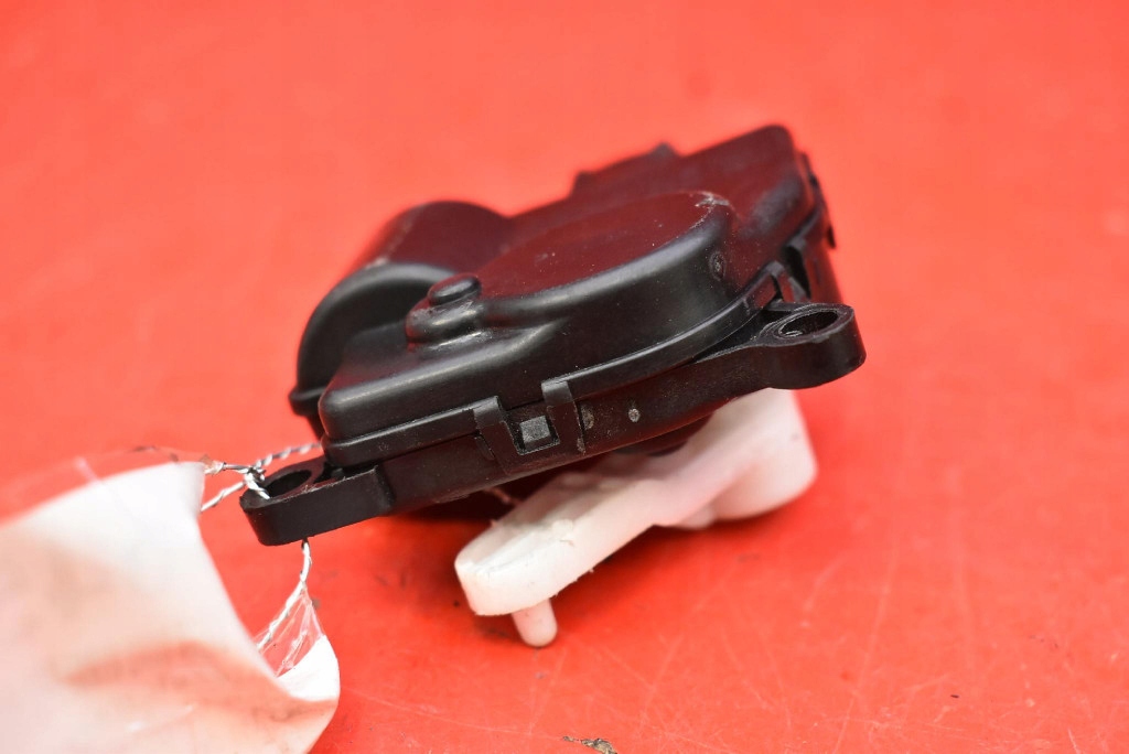 Моторчик отопителя 8l84-19e616-ca ford c-max mk2 2.0 hybrid 188 km 15-19 с Разборки