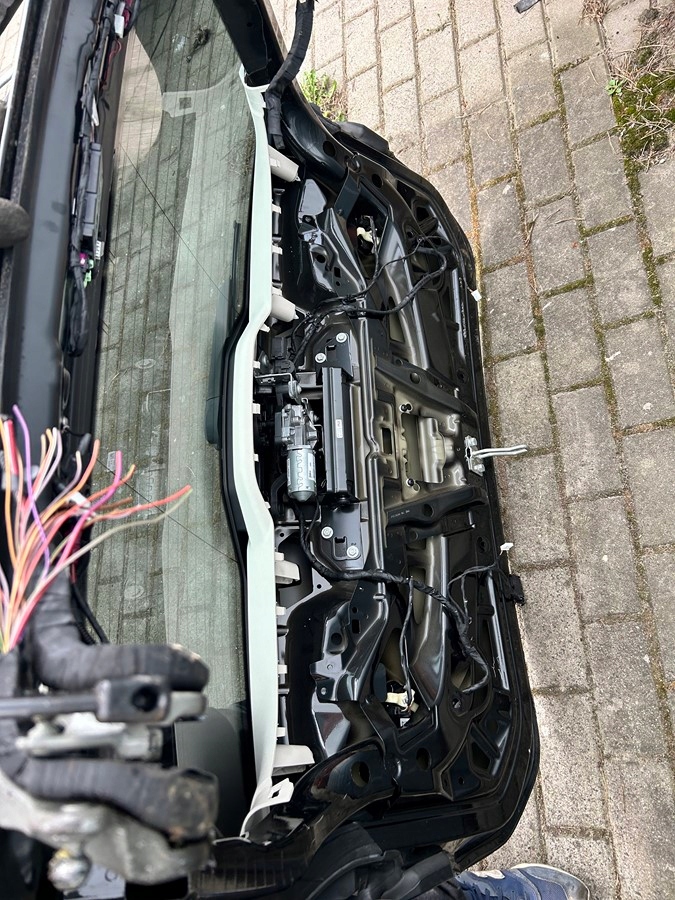 фото №12, Bmw 3 g21 touring kombi крышка багажника задняя задняя комплектная + лампы