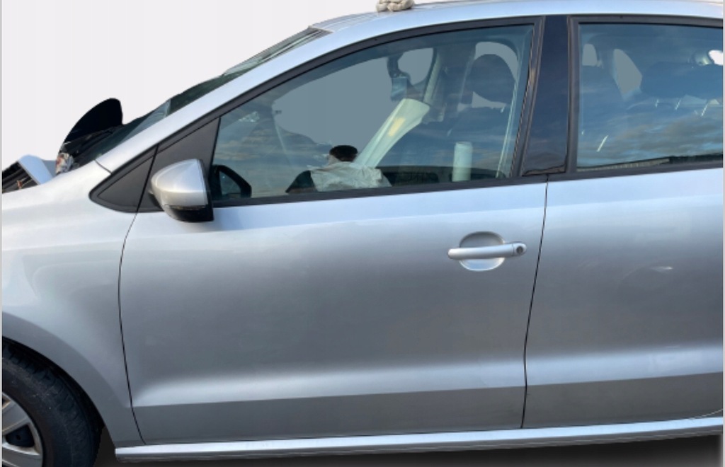 фото №1, Vw polo 6r дверь передние левая la7w