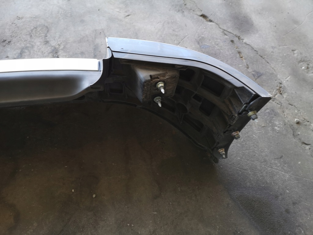 фото №11, Бампер задня audi a4 b6 avant siwy частина верхній