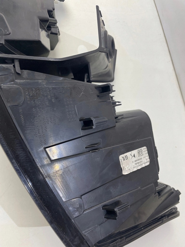 фото №10, Лампа задняя задняя задняя левая ds4 ii led комплект 21-