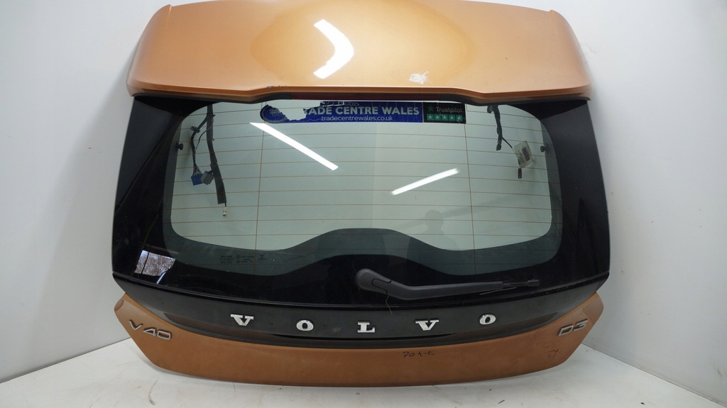 фото №1, Volvo v40 ii крышка багажника задняя задняя стекло kpl 704-16