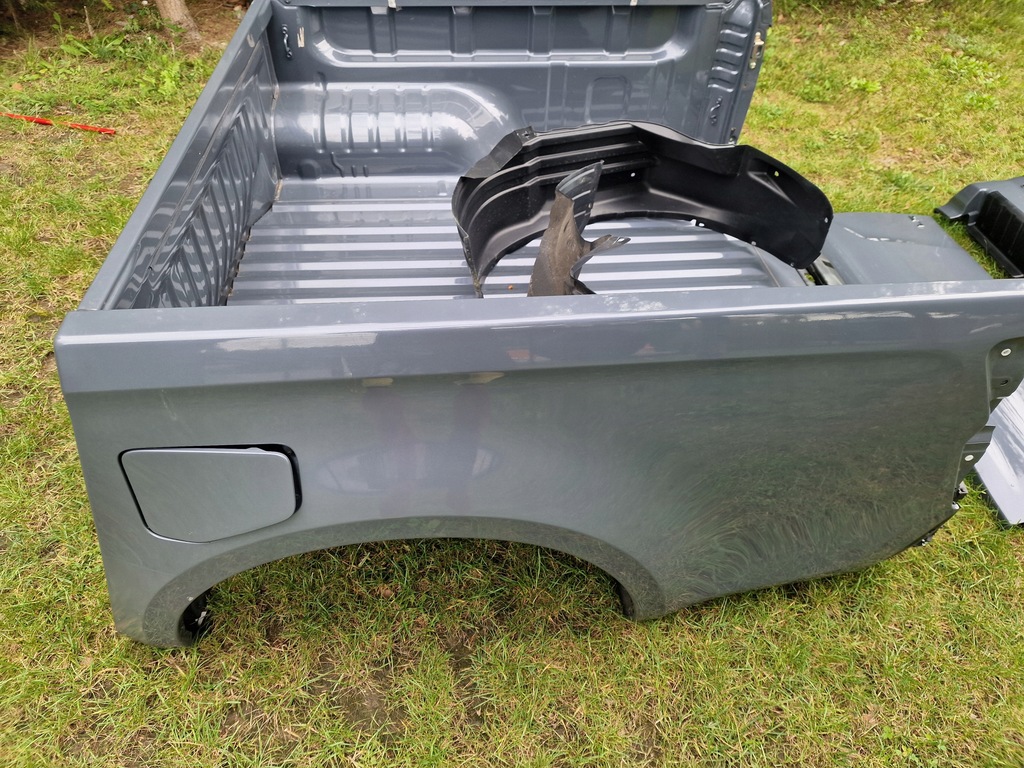 фото №7, Isuzu d max dmax 2023 2024 2025 кузов піддон борт крила задня кришка багажника лампа