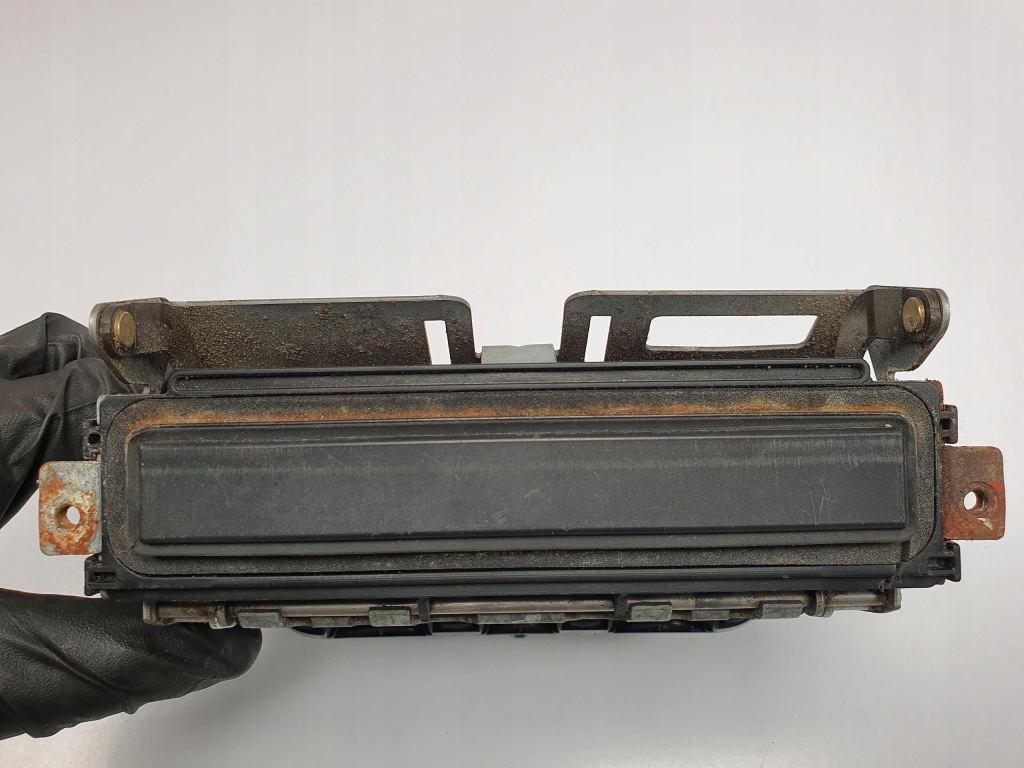 Ручка крышки задний  mercedes w140 1408002675 Недорого