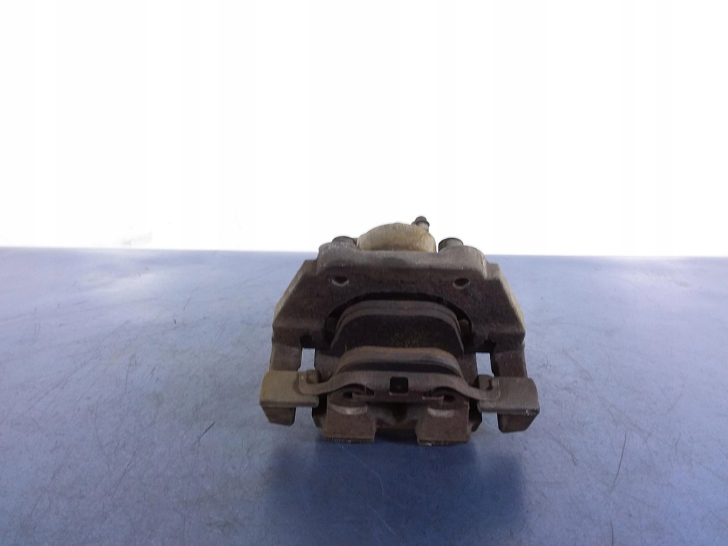 фото №4, Bmw 7 f01 f02 супорт скоба задня правий 44/24