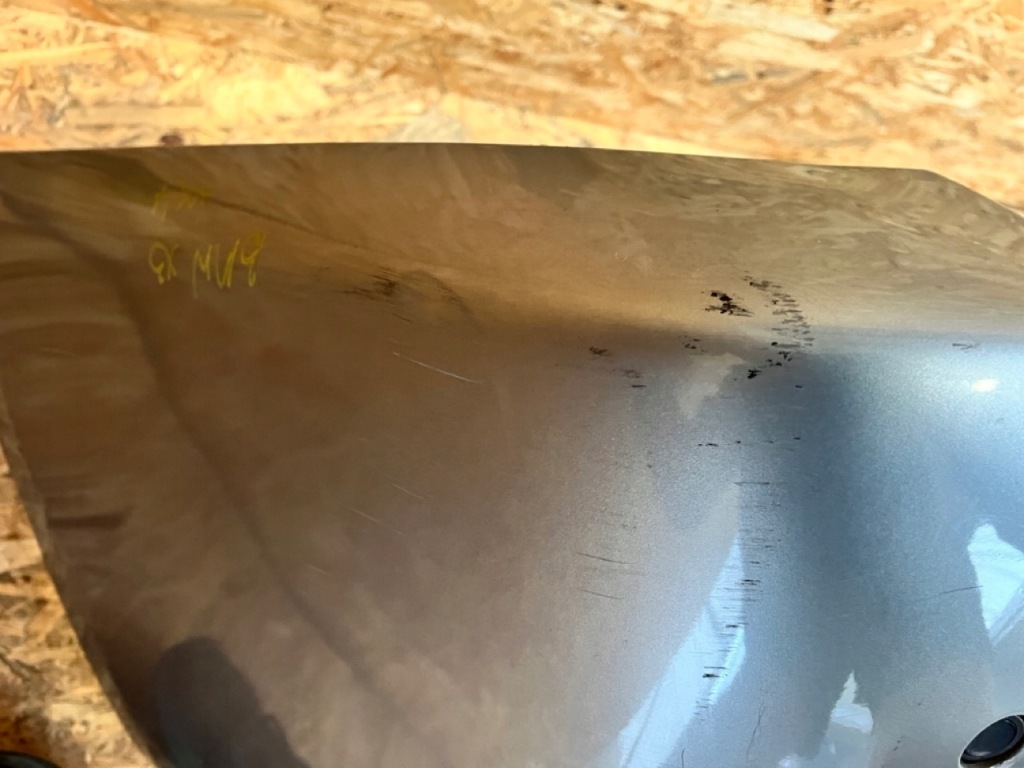 Бампер задня задній bmw x3 e83 pdc aero код лакофарбового покриття: a08/7 Зі Шроту