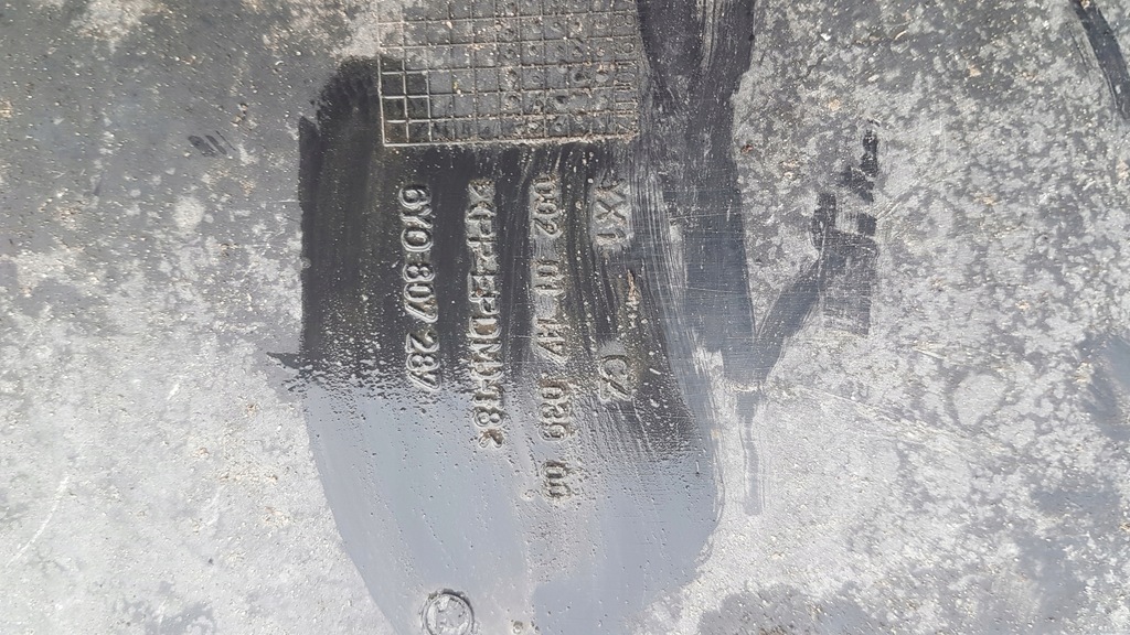 фото №6, Рамка кронштейн підкладка номерного знака skoda fabia