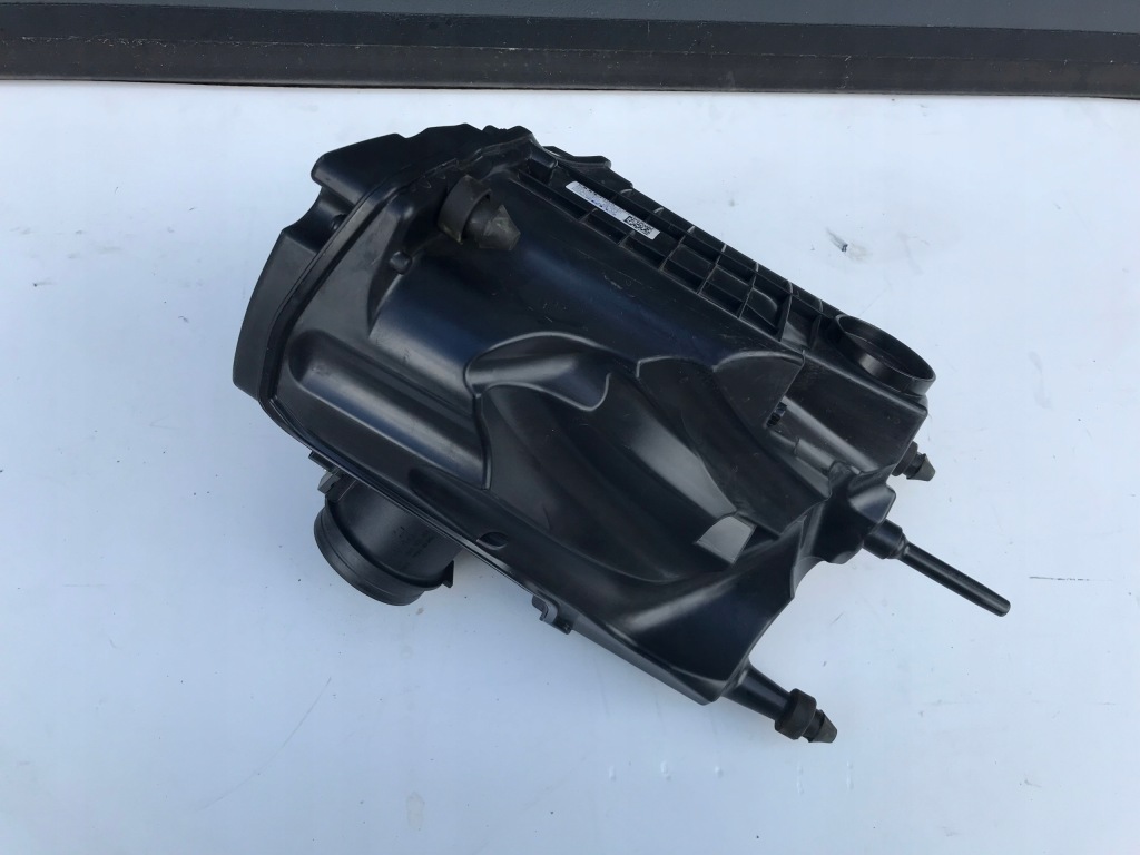 фото №1, Audi q5 80a корпус фильтра воздуха 80a133835af