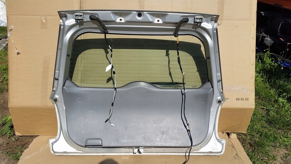 фото №8, Крышка багажника багажника задняя suzuki sx4 06-12