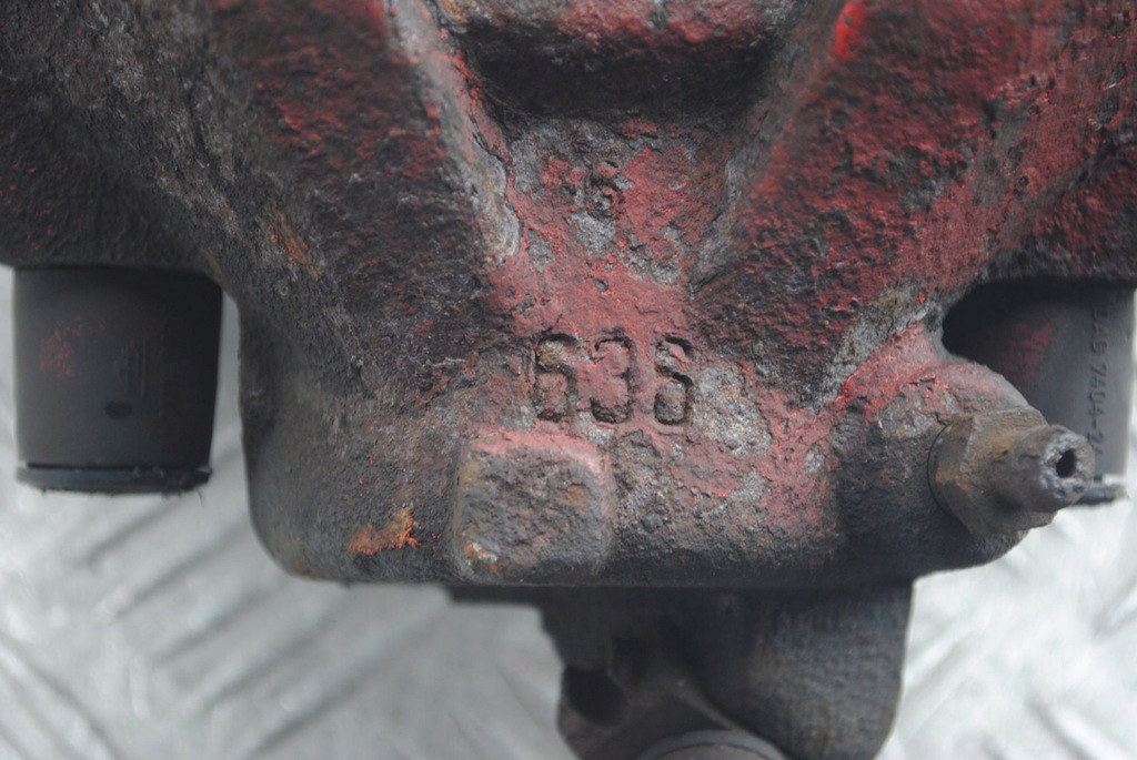 фото №5, Супорт правий перед + скоба 288mm vw bora golf iv