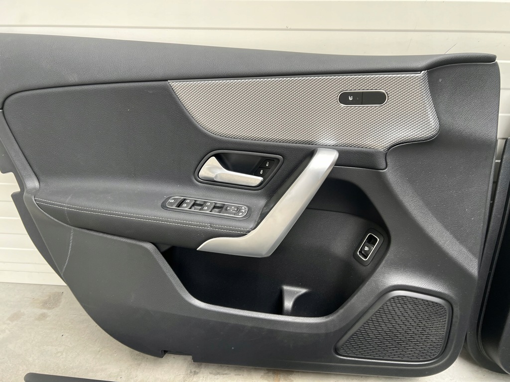 фото №16, Сиденья заднее сиденье пластики mercedes a-klasa w177 sedan