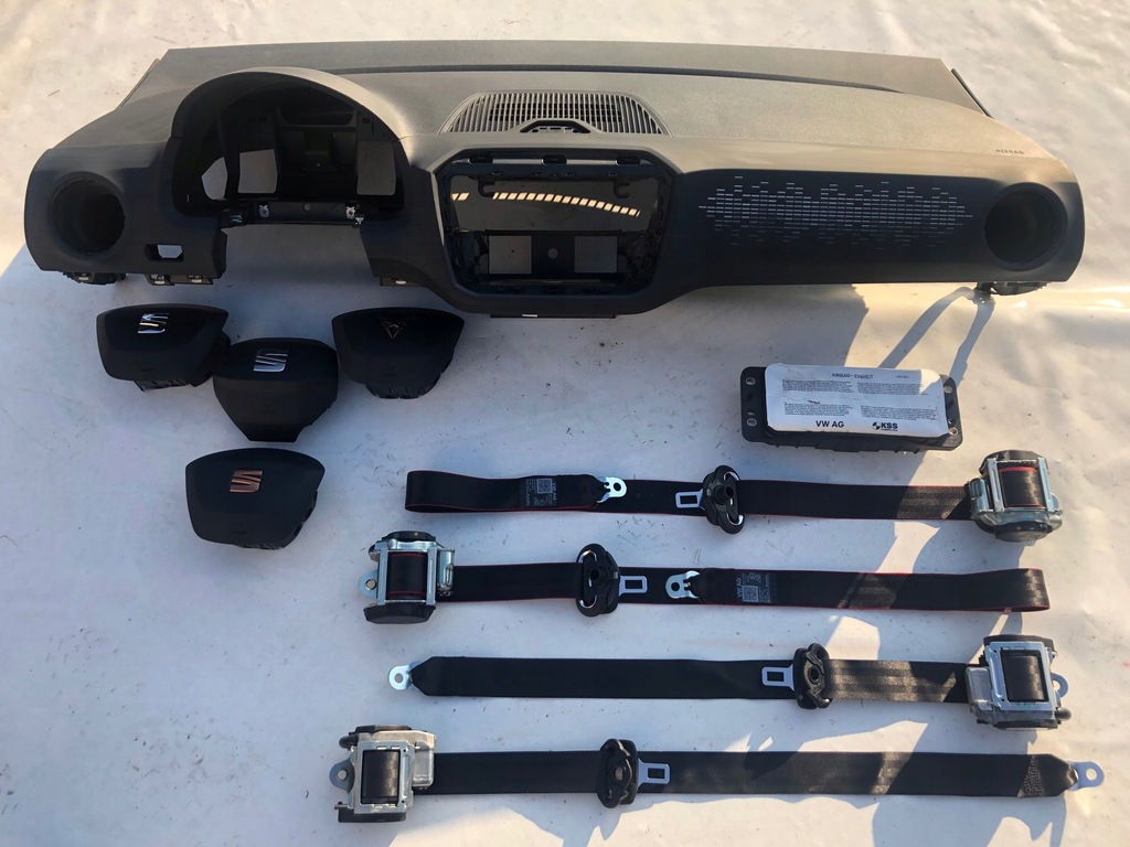 фото №1, Seat mii панель приладів панель приладів консоль подушки безпеки ремені