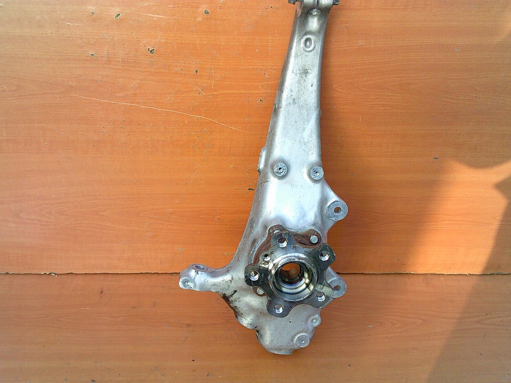 фото №11, Bmw 5 g60 g61 4x4 поворотный кулак левый перед левая 6898329 ступица 8832870