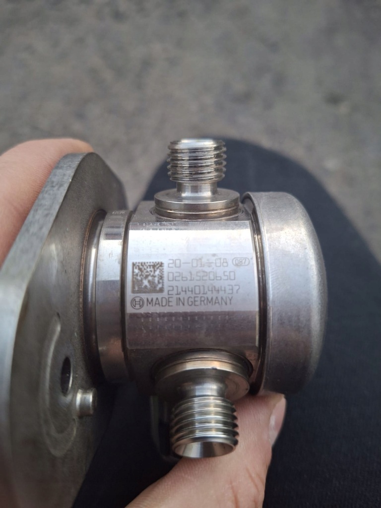 Насос топлива bmw n63b44d g05 g06 g11 g12 g30 m8 m5 x5m x6m Недорого