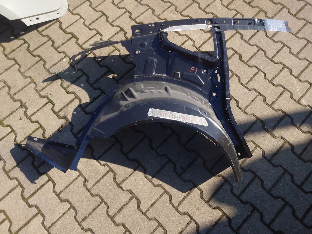 фото №1, Tesla model 3 обшивка крыло правый задний внутренний 1082598-s0