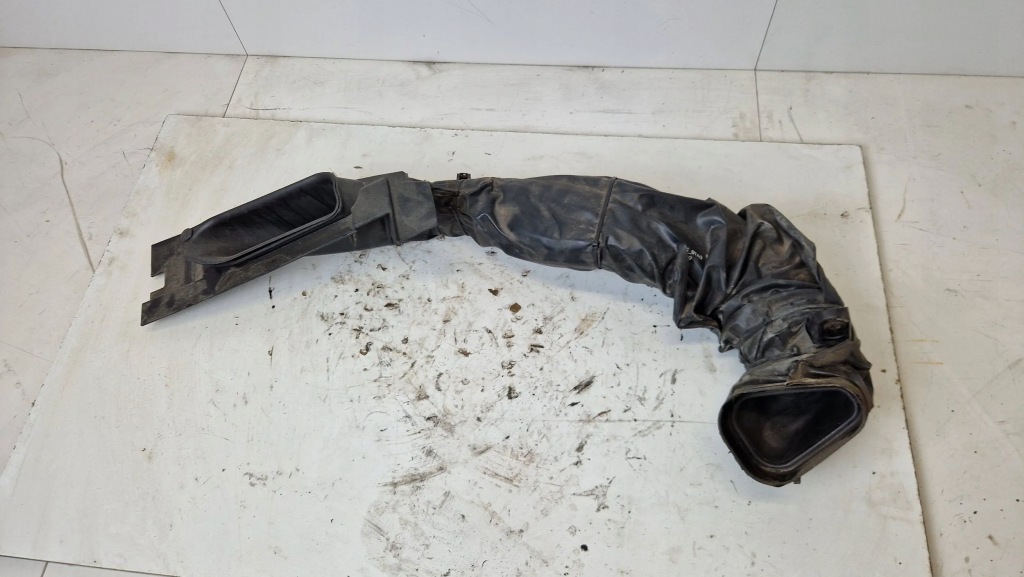 фото №1, Впуск воздухозаборник воздуха saab 9-5 95 ng 13321545