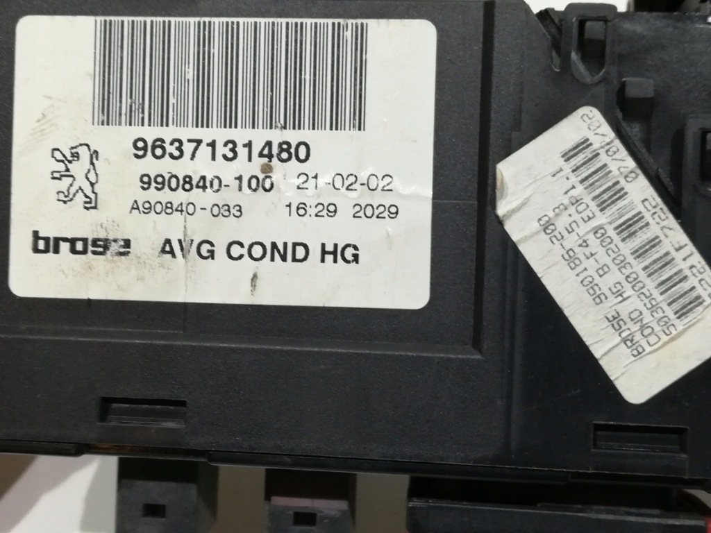 Купить Моторчик стекло правая правый перед передний peugeot 307 cc 9651734980