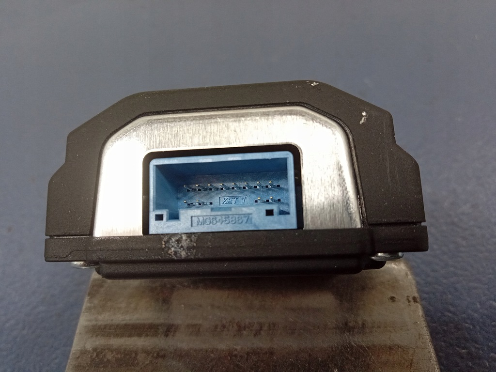 фото №4, Ceed iii lift 21- камера асистент поперечина 99211j7700