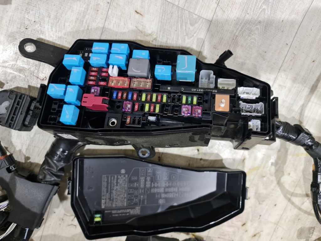 фото №8, Toyota camry viii xv70 электропроводка отсек двигателя