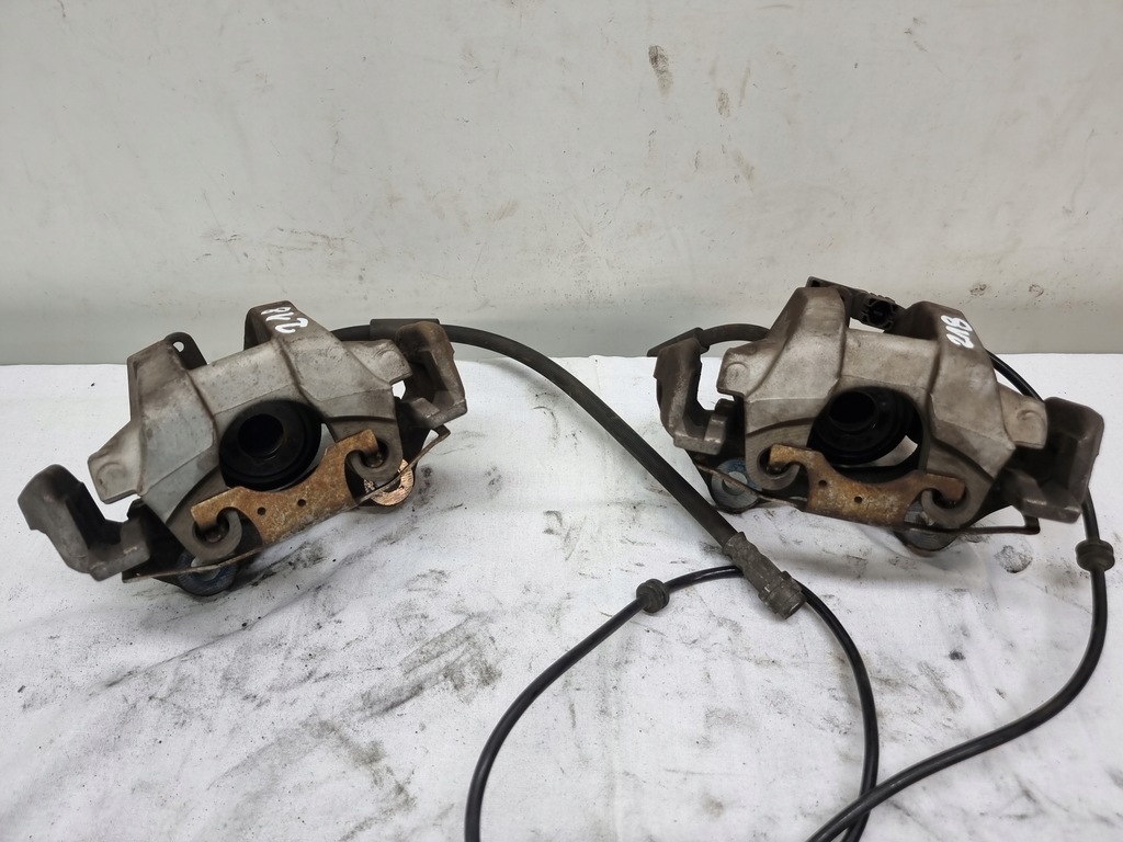 фото №5, Mercedes w218 супорти гальмівні задня комплект