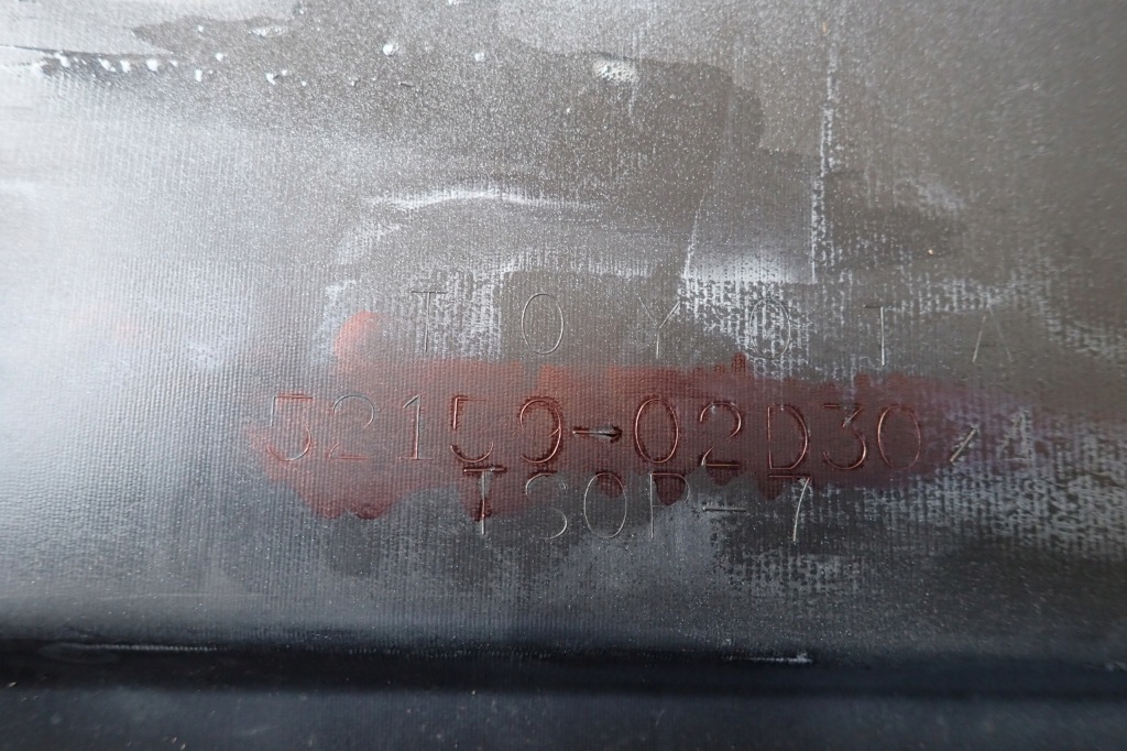 Toyota auris 2 рестайлінг  бампер задній 52159-02d30 Оригінал