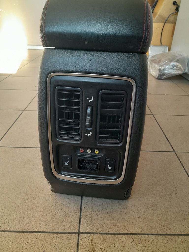 фото №8, Dodge durango iii wd 2011r rt r/t usa тунель підлокітник середній