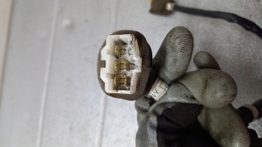 фото №4, Замок зажигания hyundai coupe 2.0b 98r