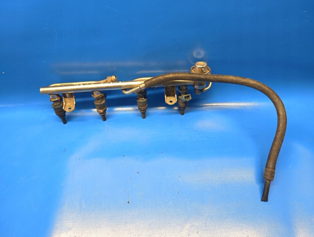 Купить Молдинг впрыскная форсунки audi a4 b5 passat b5 1.8b