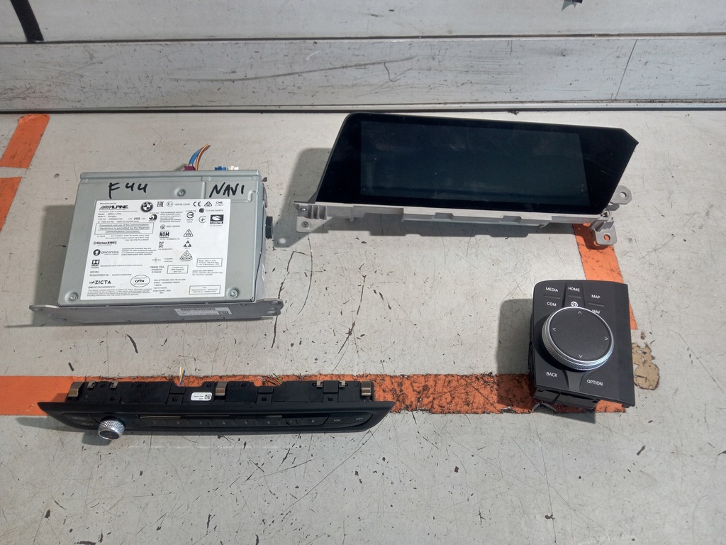 фото №1, Bmw 2 f44 радіо навігація 5a47355