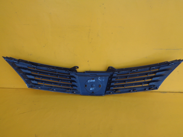фото №5, Nissan tiida решітка радіатора решітка радіатора