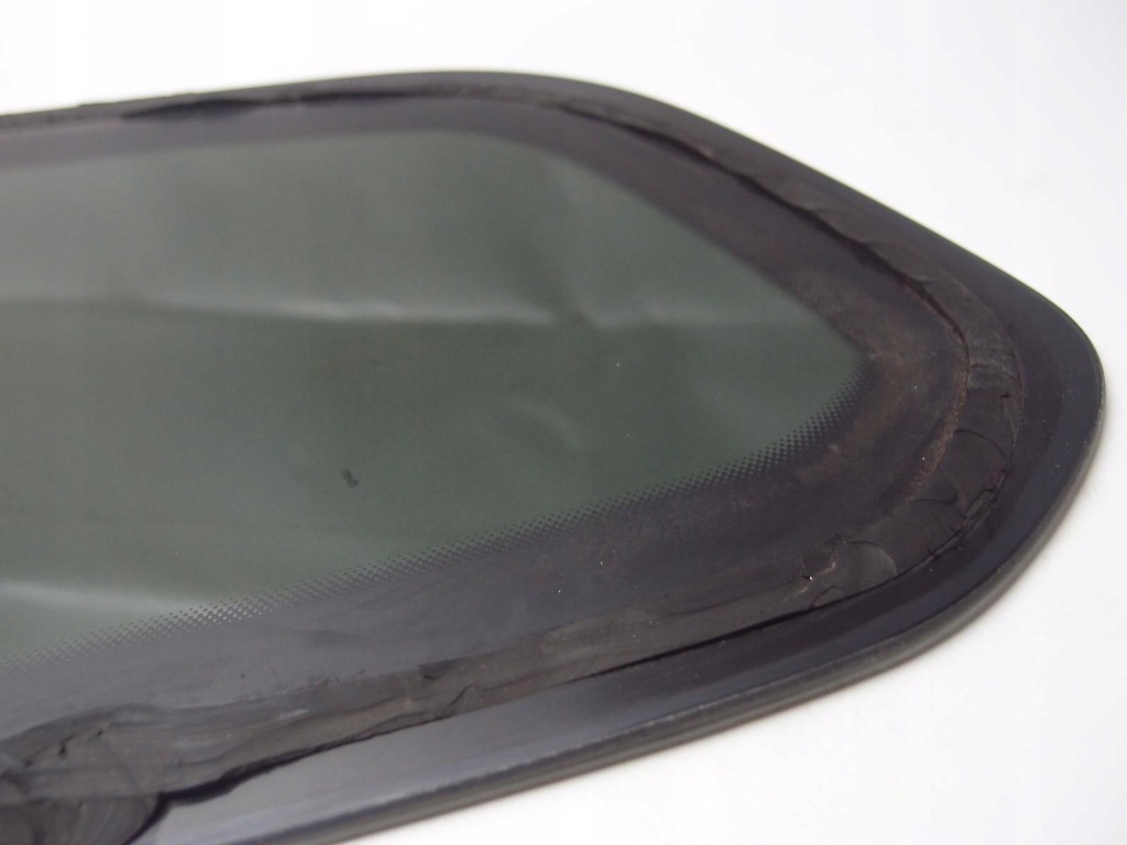 фото №7, Стекло правый задняя dacia duster ii 2017r