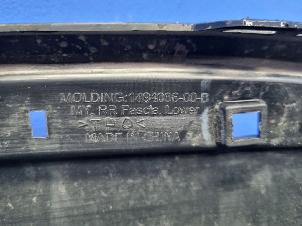 Tesla model y дифузор бампера заднього оригінал 1494006-00-b Київ